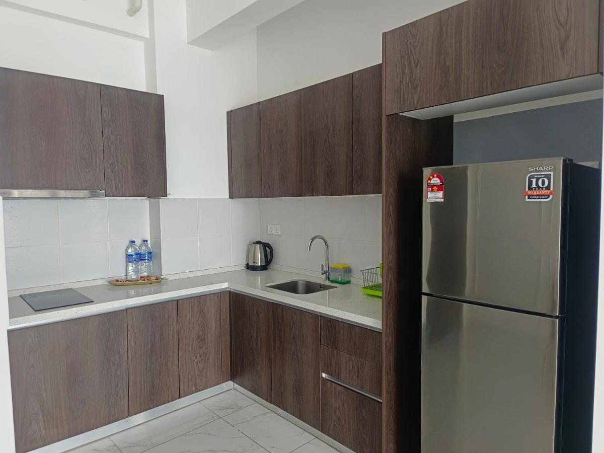 One Bedroom Troika Kota Bharu By Aghome, Modern Design Bagian luar foto