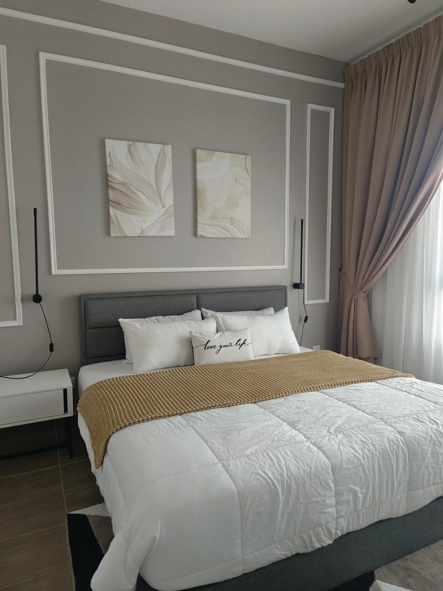 One Bedroom Troika Kota Bharu By Aghome, Modern Design Bagian luar foto