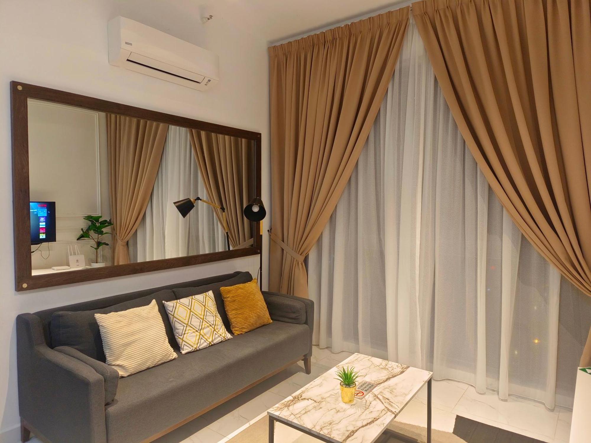 One Bedroom Troika Kota Bharu By Aghome, Modern Design Bagian luar foto