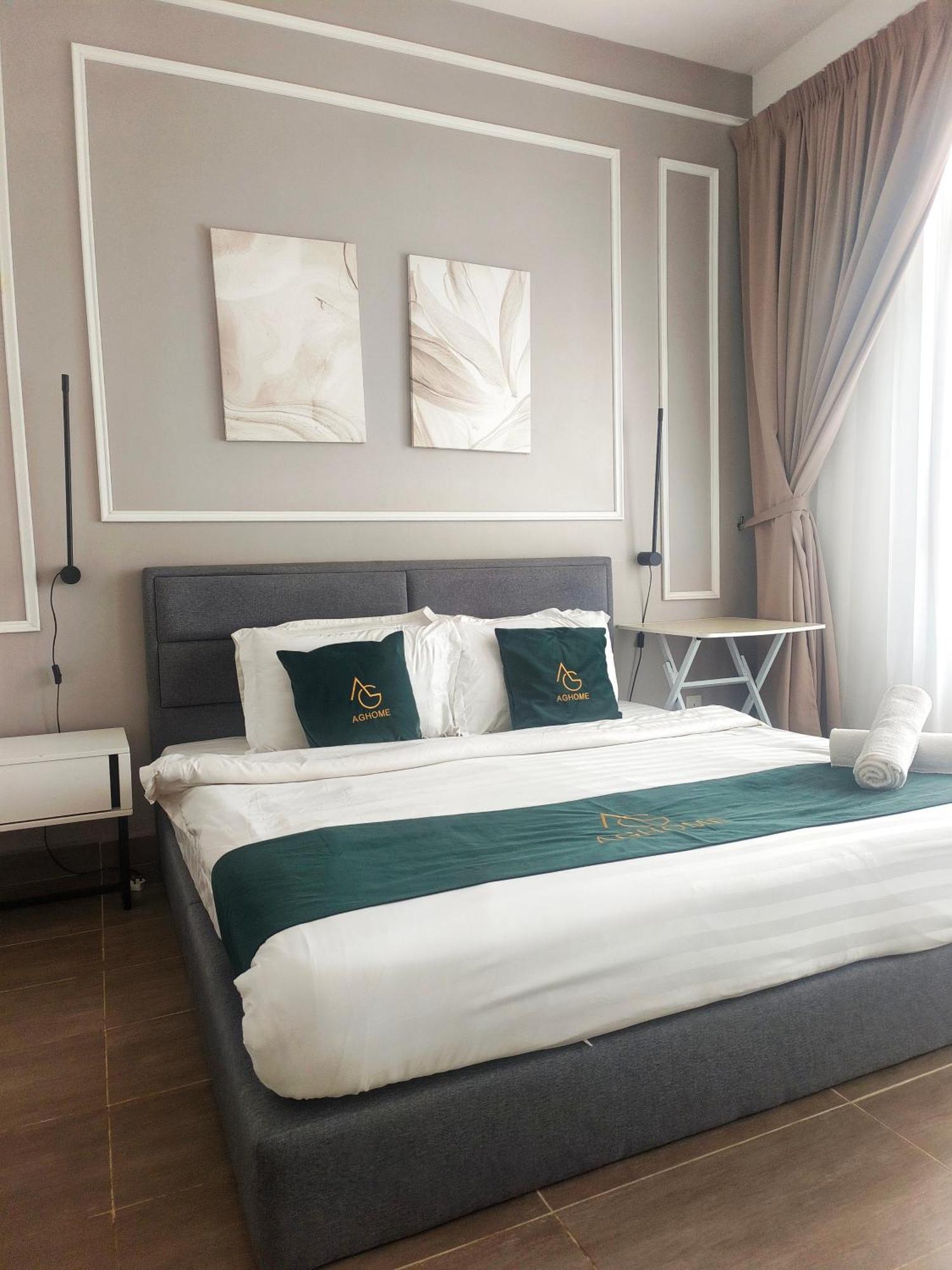 One Bedroom Troika Kota Bharu By Aghome, Modern Design Bagian luar foto