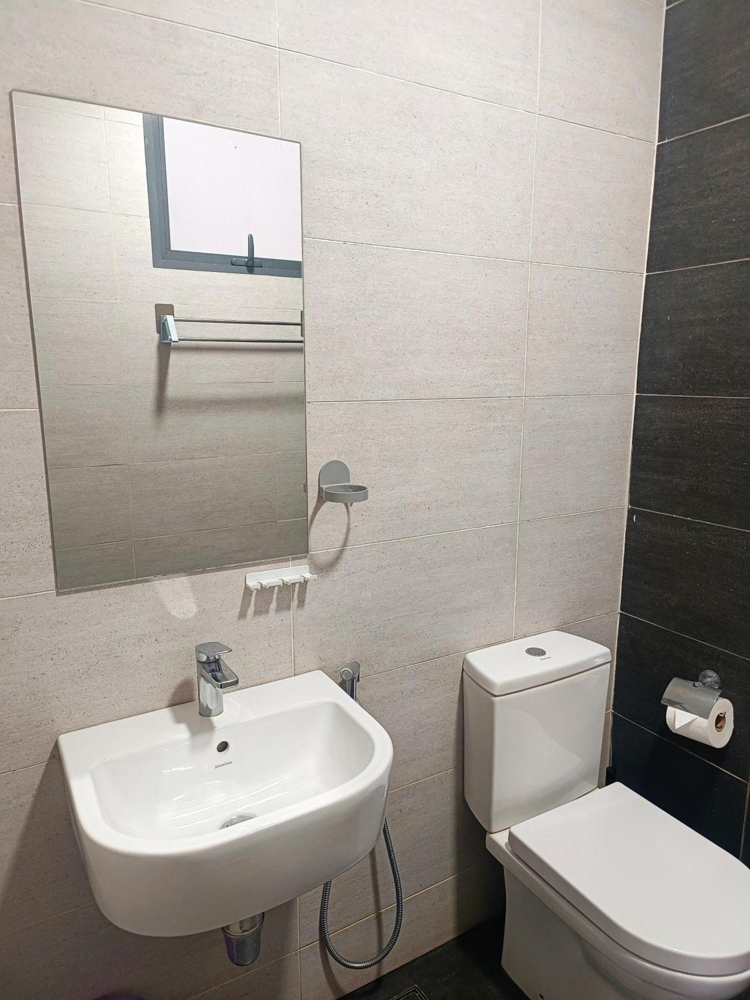 One Bedroom Troika Kota Bharu By Aghome, Modern Design Bagian luar foto