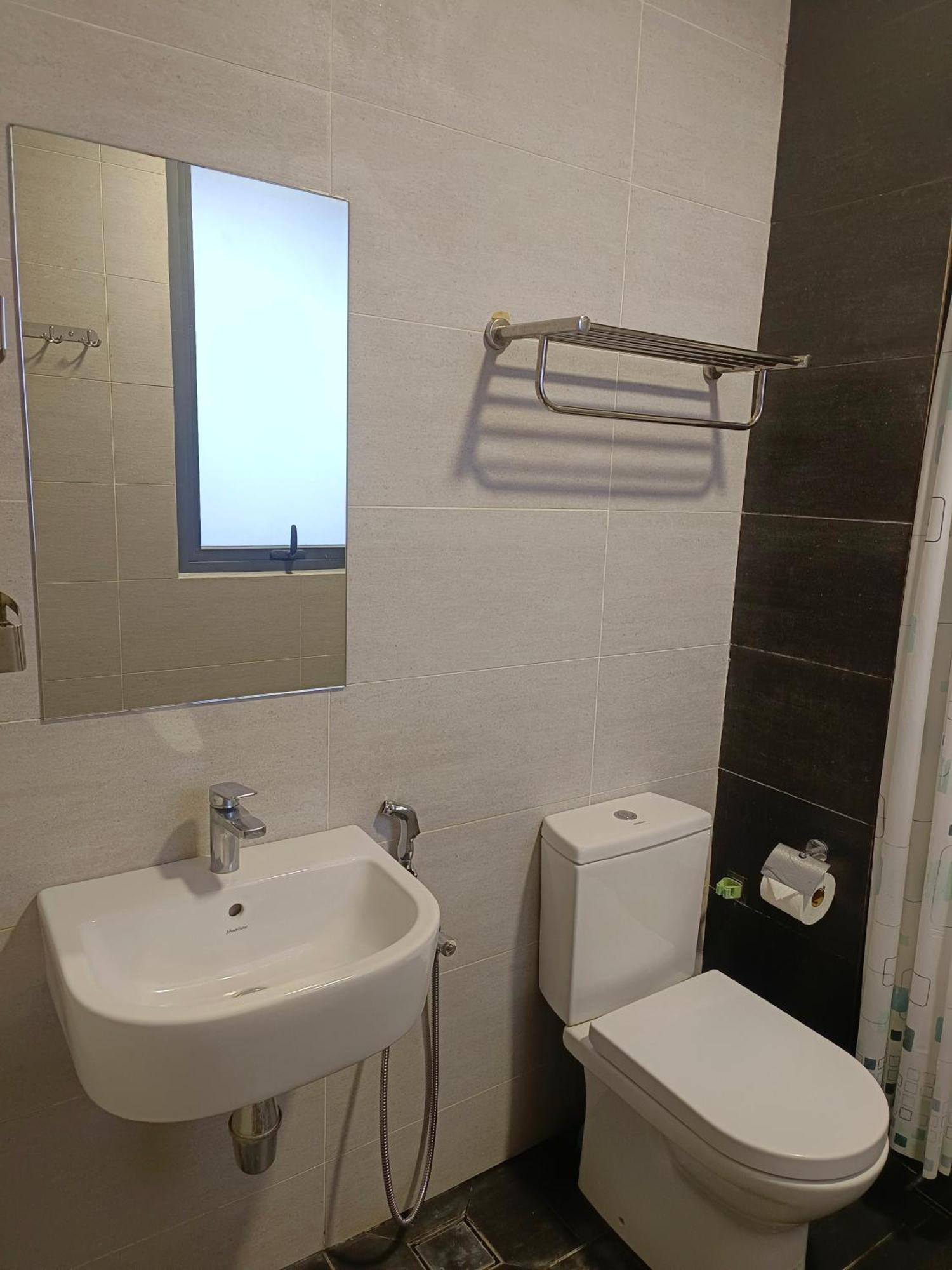 One Bedroom Troika Kota Bharu By Aghome, Modern Design Bagian luar foto